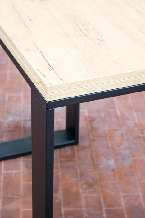 Itamoby Tavolo Tecno Libra Quercia Natura 90×90 Allungato 90×180 Telaio Antracite