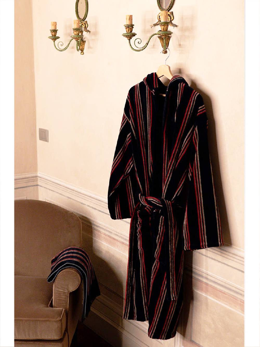 Julipet Set 2 Asciugamani J In Morbida Spugna