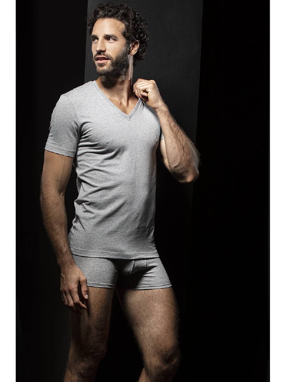 Julipet Maglietta a v in jersey di cotone elasticizzato Julipet Maglietta a v in jersey di cotone elasticizzato