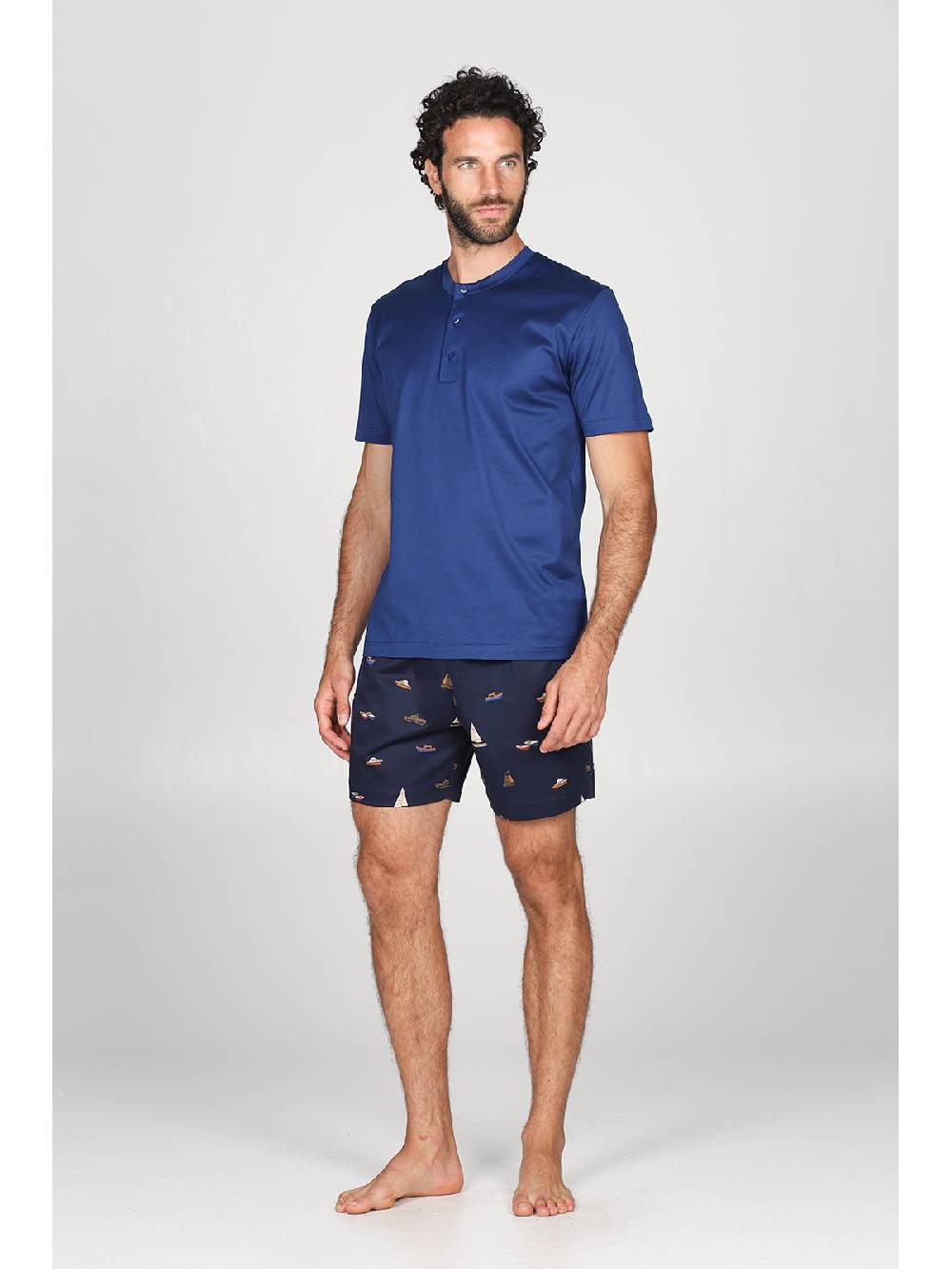 Julipet Pigiama Corto In Pregiato Puro Cotone Mercerizzato Con Disegno "barche" Sui Pantaloncini