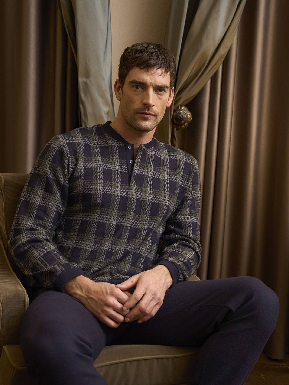 Julipet Pigiama serafino in confortevole jacquard di cotone