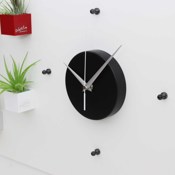 Kalamitica Kronos - Orologio Magnetico Tondo / Nero Opaco