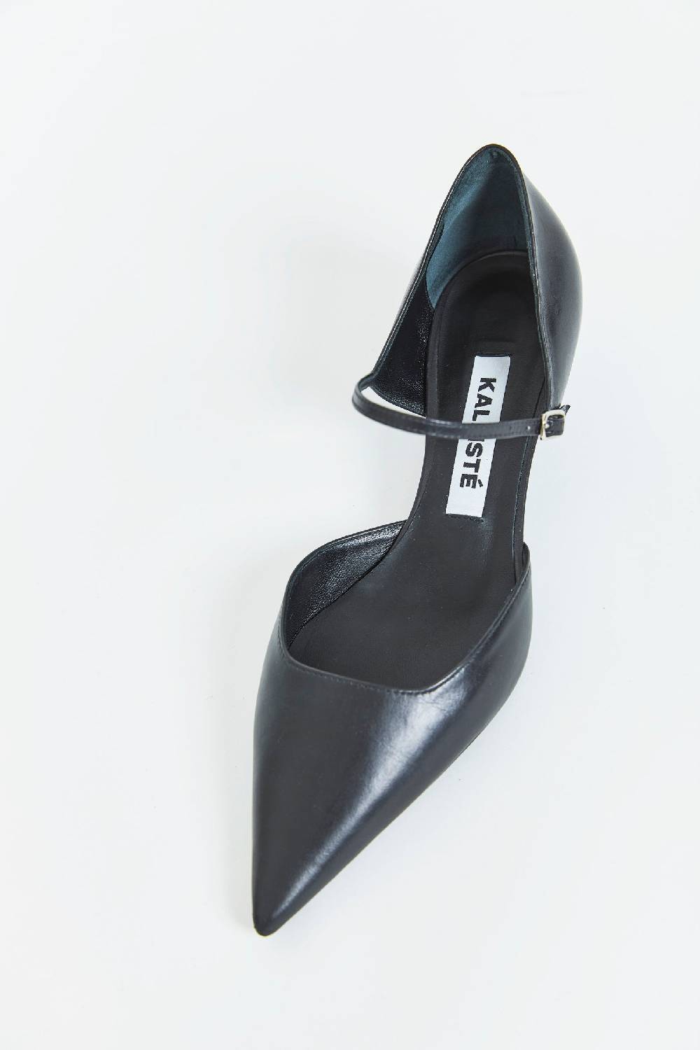 Kalliste K30 DÉCOLLETÉ BLACK