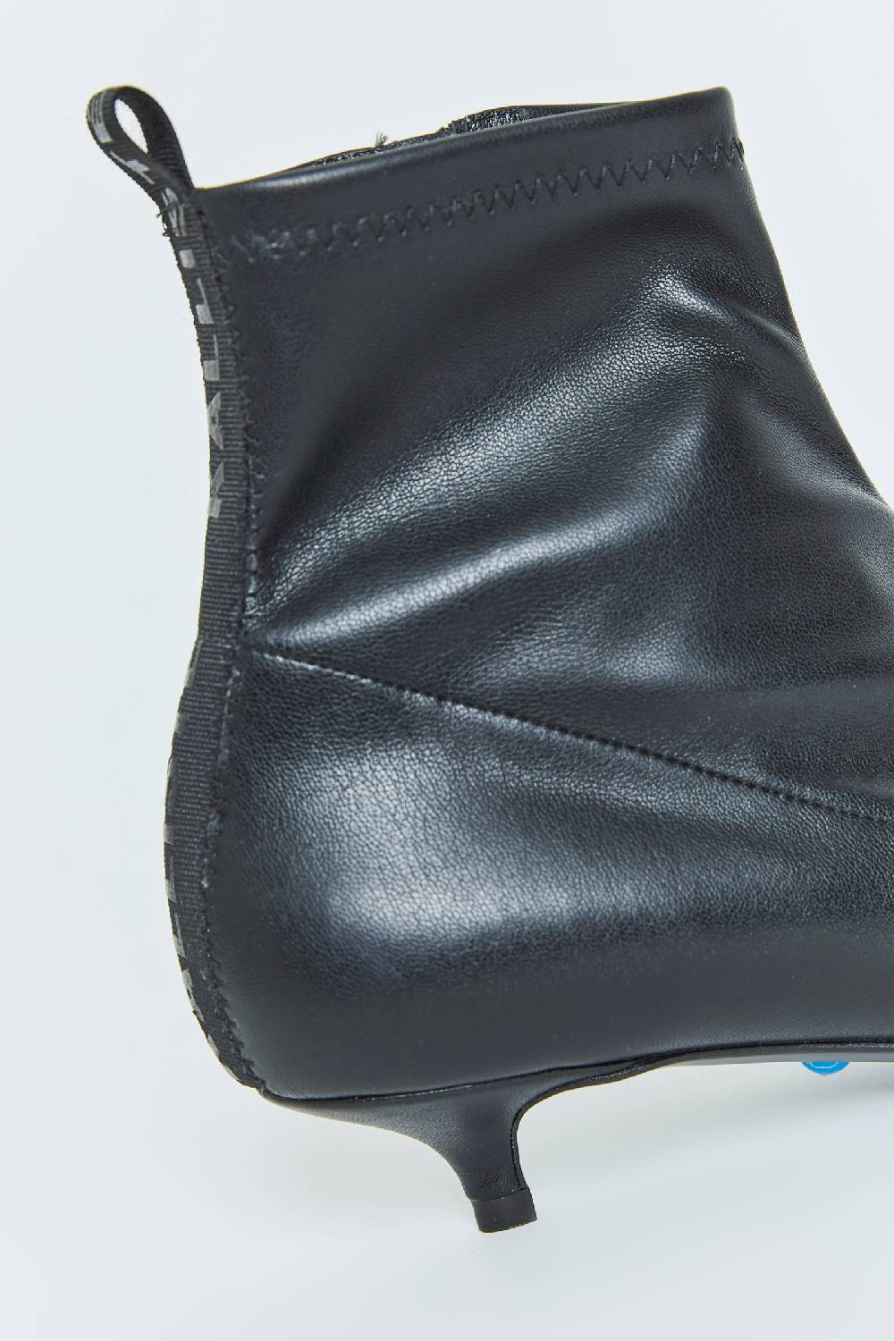 Kalliste K30 KITTEN HEEL BOOTS BLACK