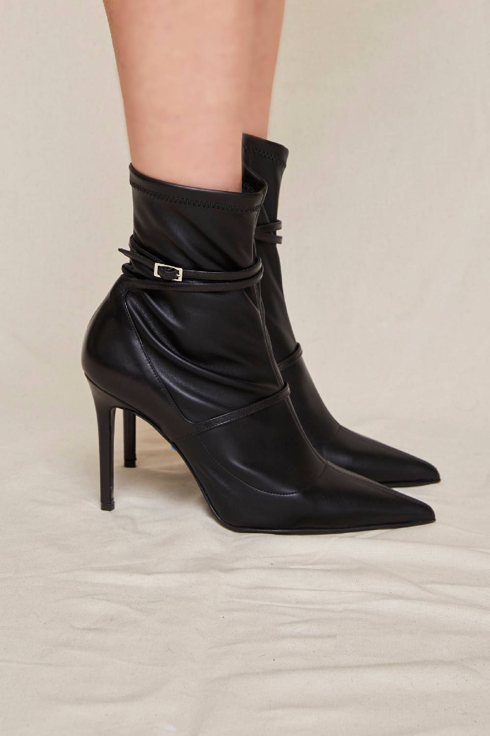 Kalliste K95 STRETCH ANKLE BOOTS BLACK