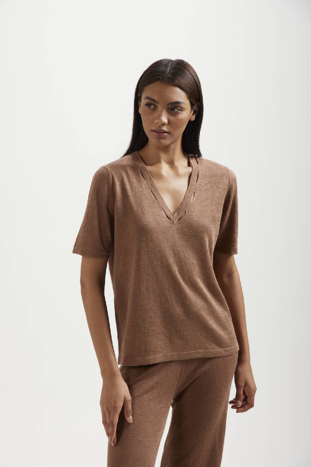 Kangra Cashmere Scollo V In Lino con Buchi Nello Scollo