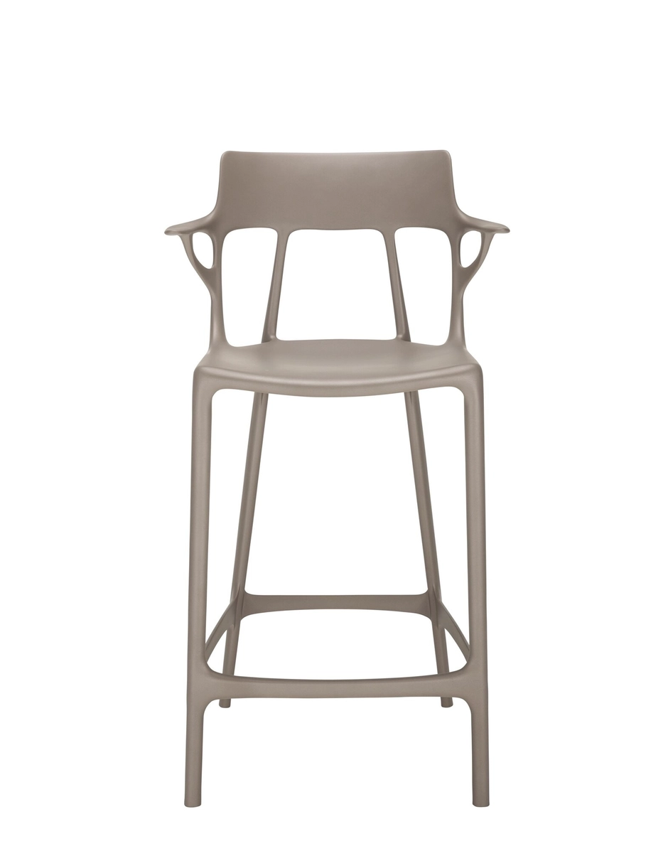 Kartell A.i. stool recycled Philippe Starck