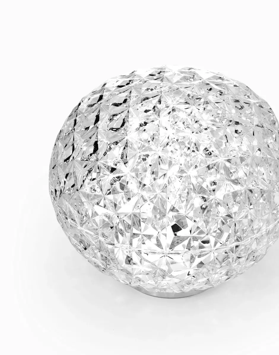 Kartell Mini Planet Plug Version TOKUJIN YOSHIOKA