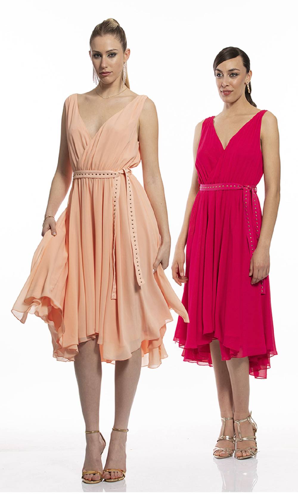 Koralline ABITO CON CINTURA BORCHIATA