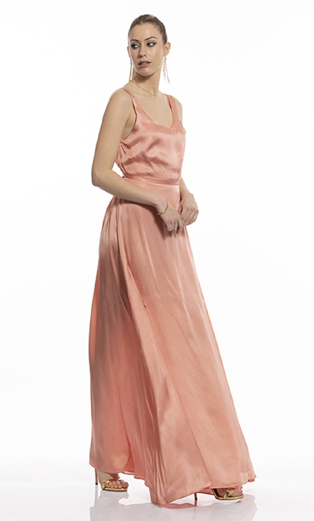 Koralline ABITO LUNGO IN VISCOSA ALLACCIATO DIETRO