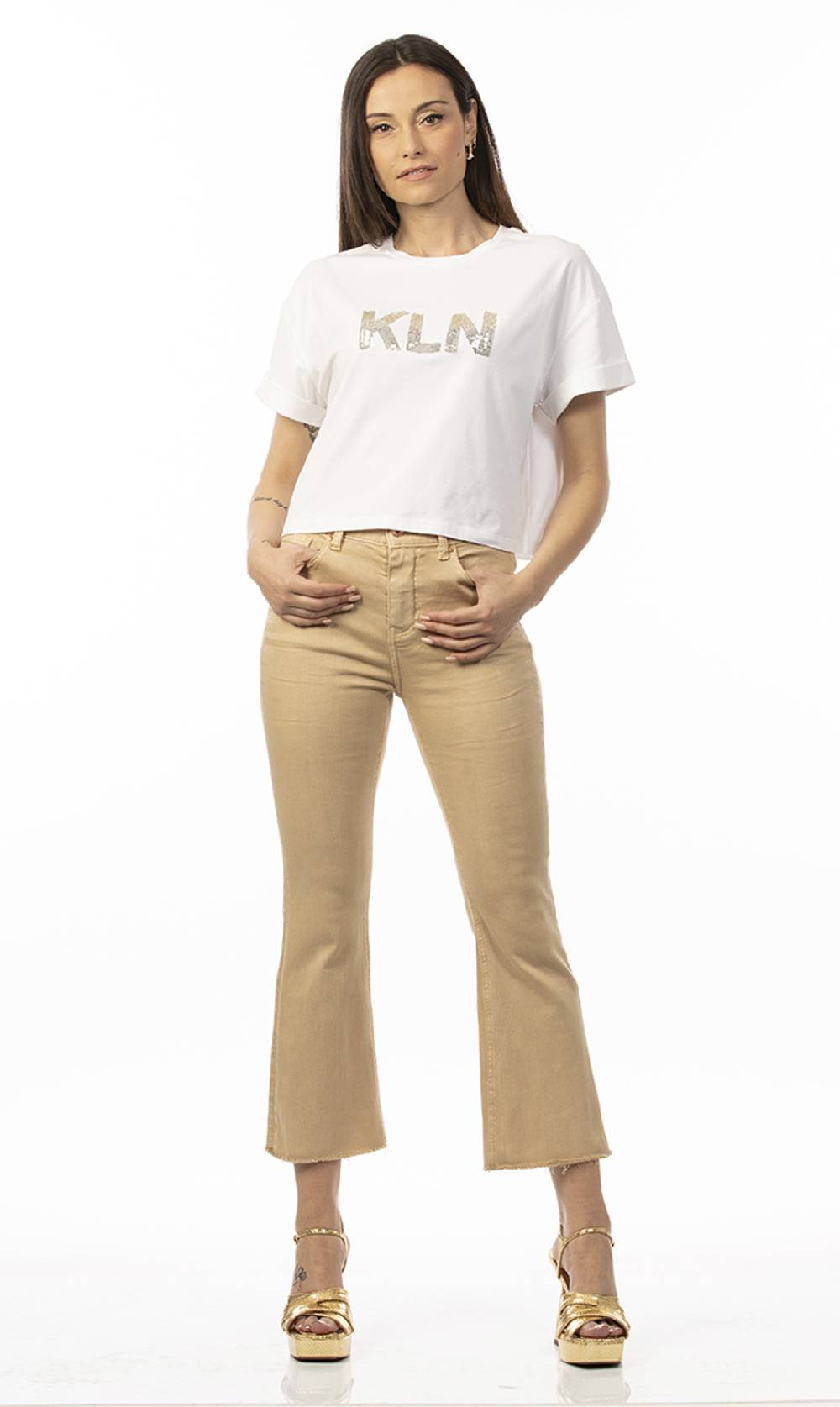 Koralline T-SHIRT CON LOGO PAILLETTES E PERLINE