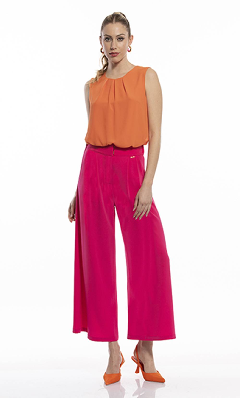 Koralline TOP CON PIEGHE ALLO SCOLLO