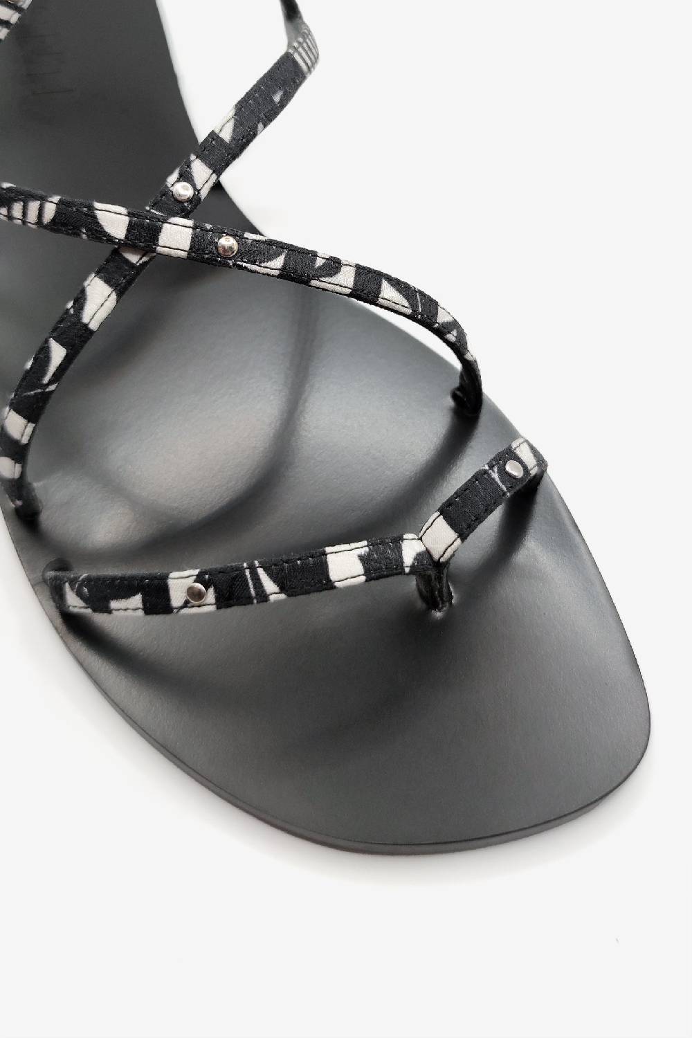 Kristina Ti CHIMERA - Black