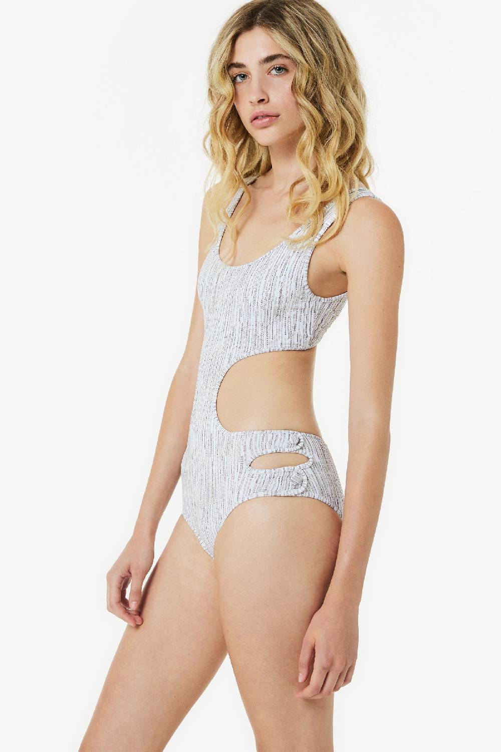Kristina Ti HALLA - One-piece Cut-out Sparkle