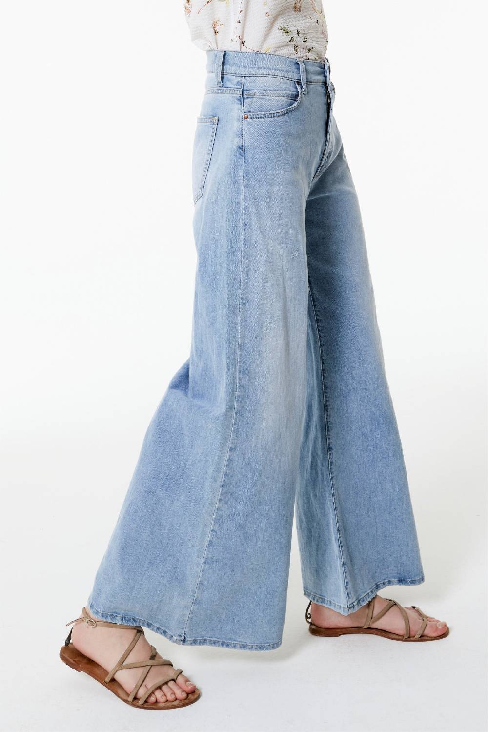 Kristina Ti ISOTTA - Butterfly Jeans