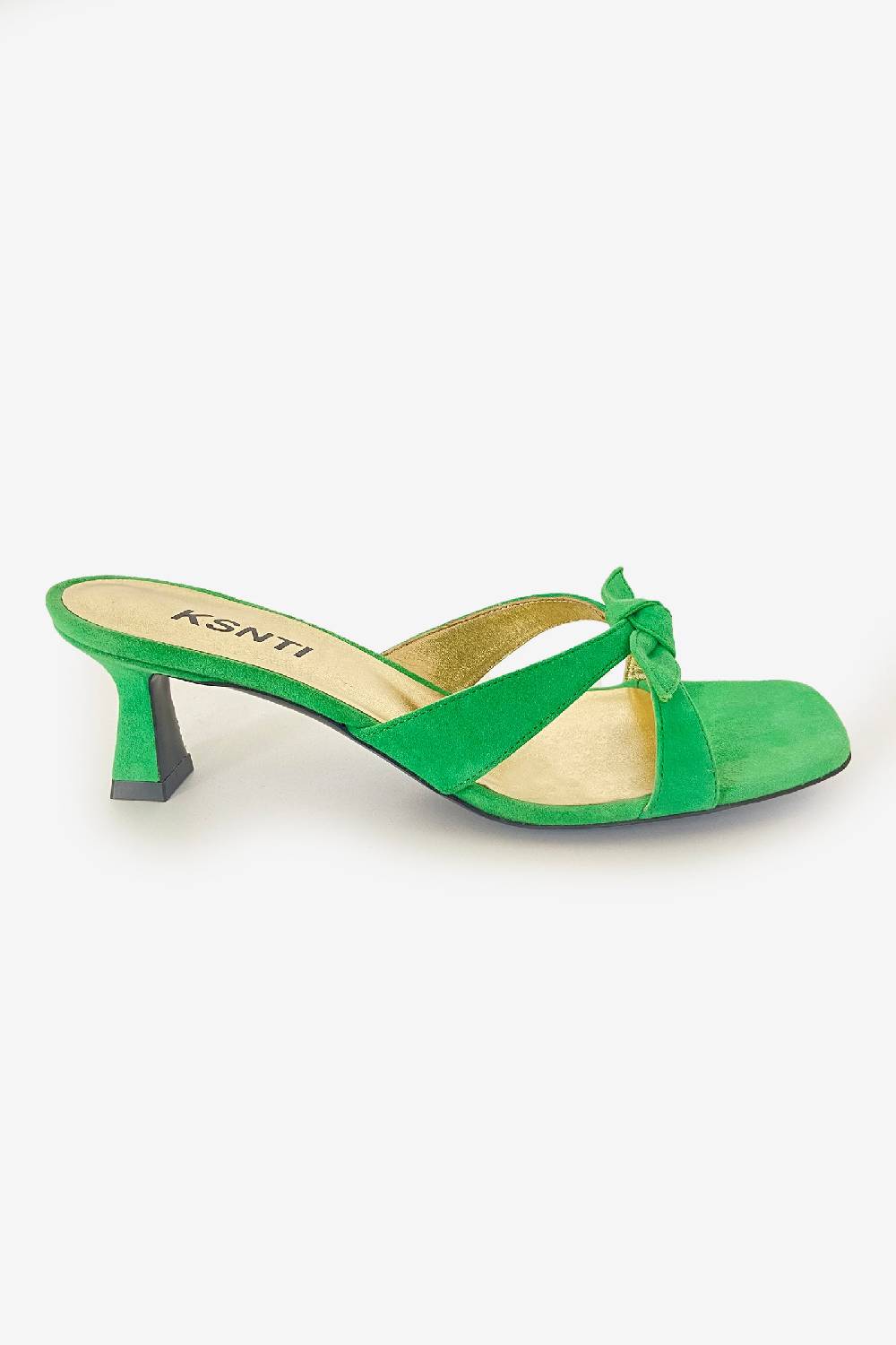 Kristina Ti KARINA - Peppermint