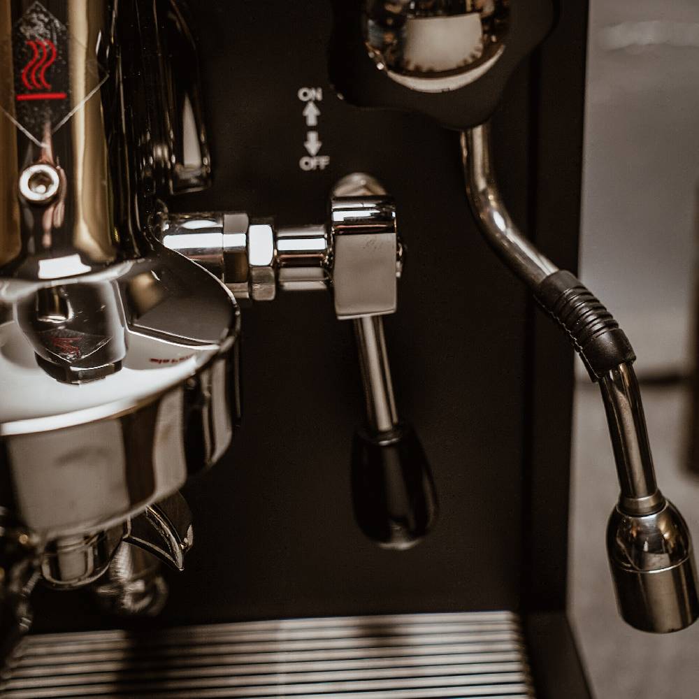 La Pavoni Cellini Classic Nera