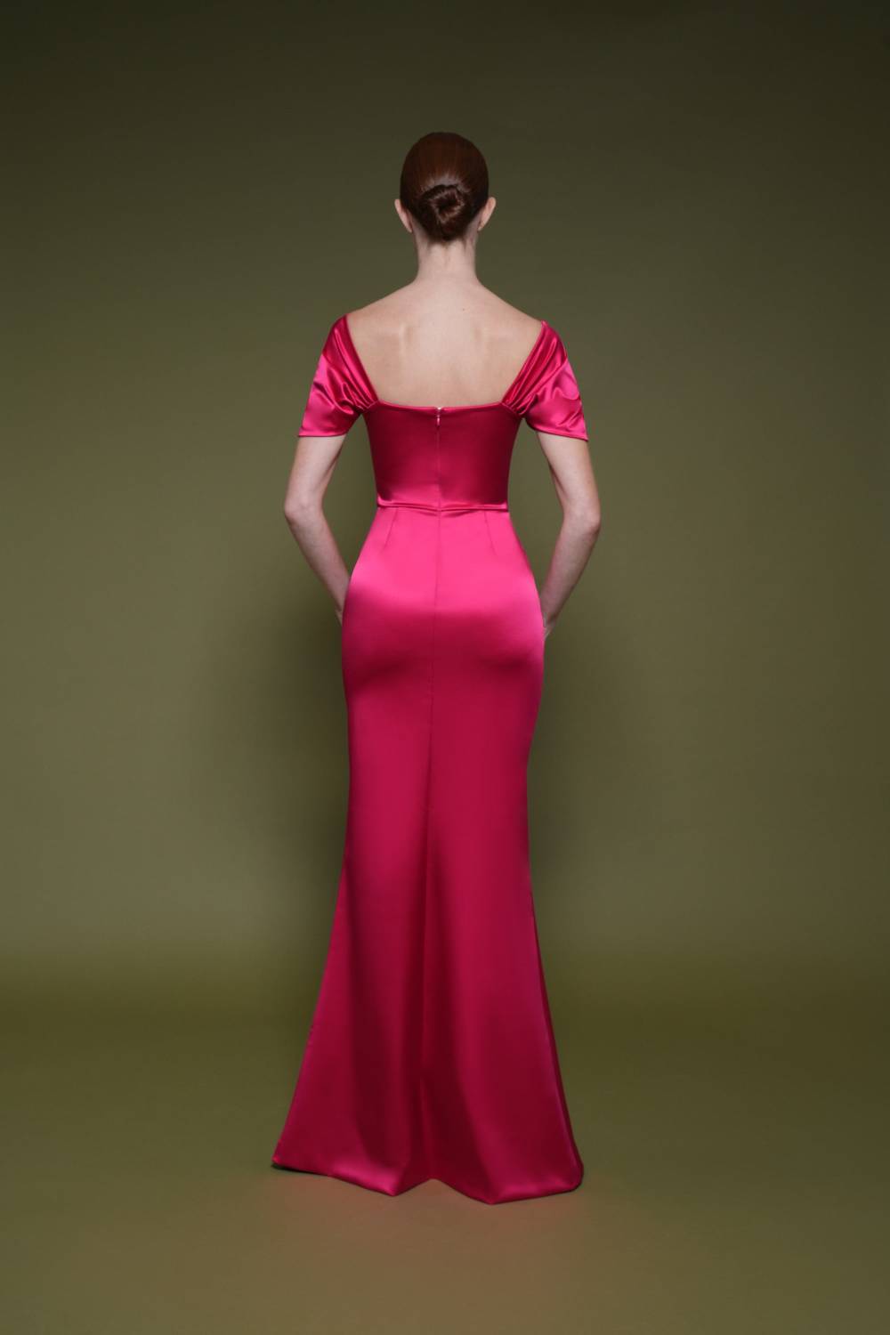 La Petite Robe Di Chiara Boni Yudali Satin Gown