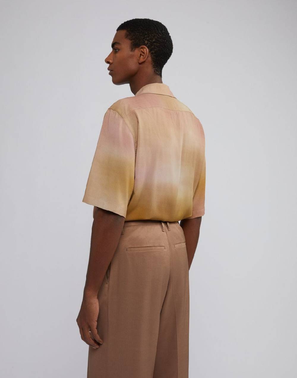 Lardini Camicia Relaxed Design Liscio E Macro-sfumatura