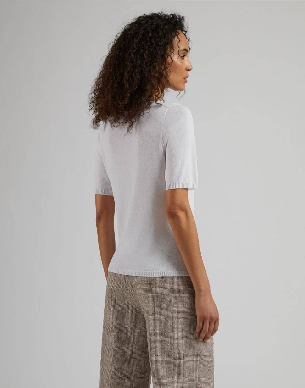 Lardini Maglia Girocollo Bianca In Pregiato Filato Di Viscosa