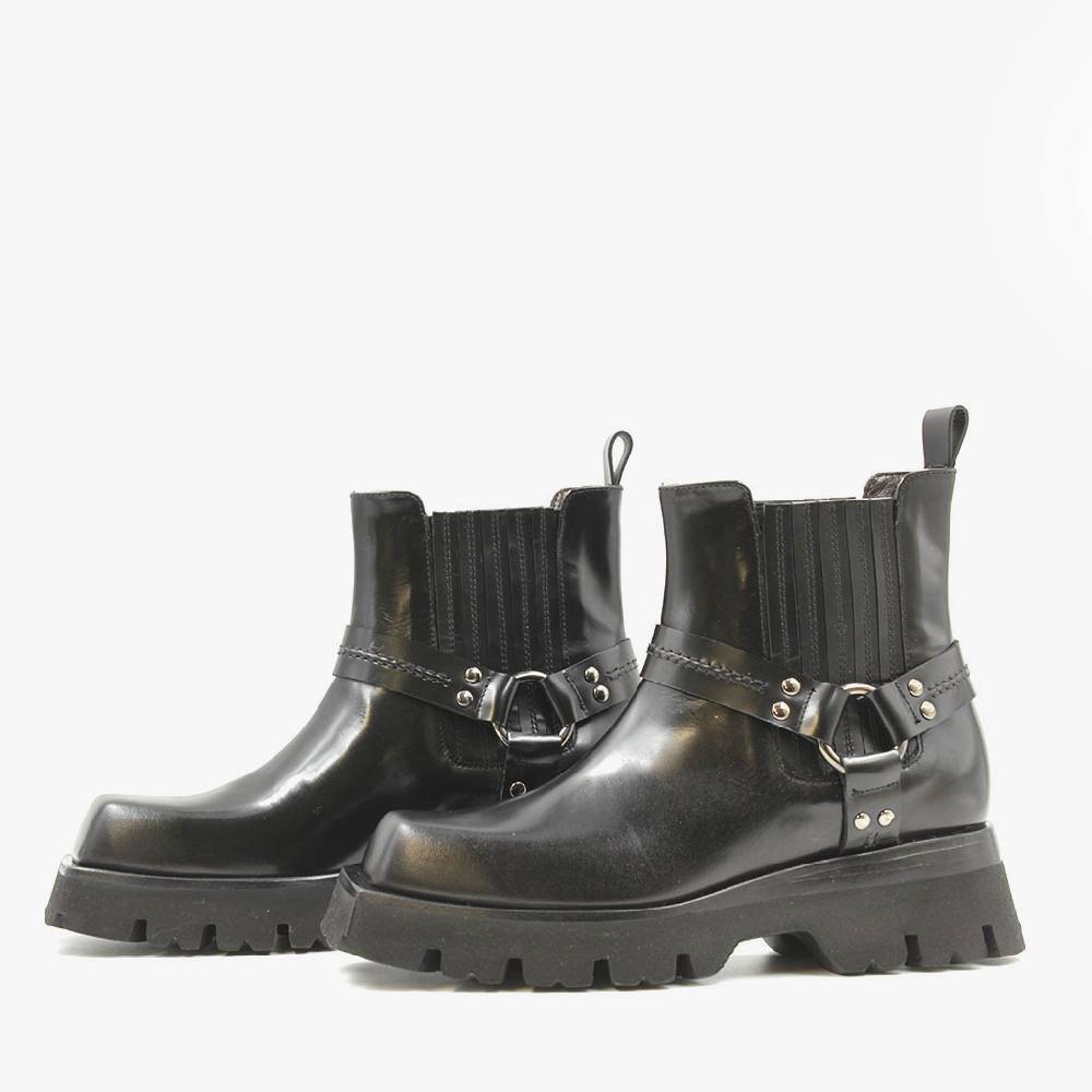 Laura Bellariva Biker punta quadrata nero