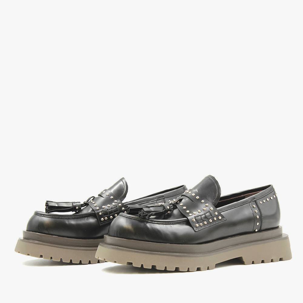 Laura Bellariva Mocassino lucido borchie