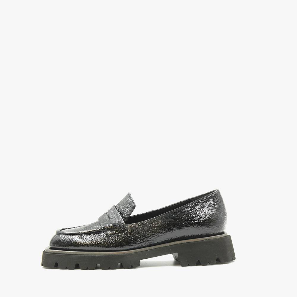 Laura Bellariva Mocassino Nero In Pelle Lucida