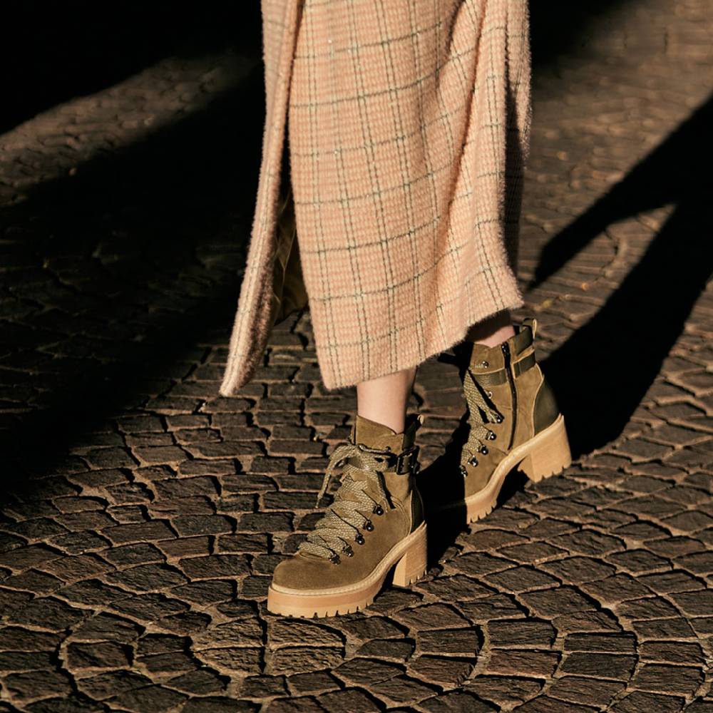 Laura Bellariva Tronchetto Camoscio Verde