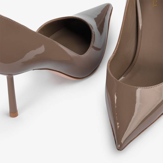 Le Silla Décolleté Vernice Grigia Sesamo