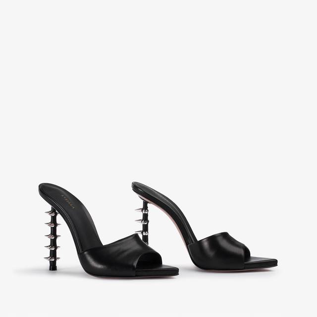 Le Silla Sandalo Mule Pelle Nero Con Borchie