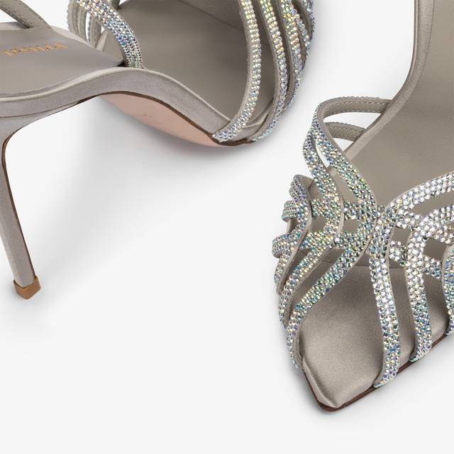 Le Silla Sandalo Raso Argento E Cristalli