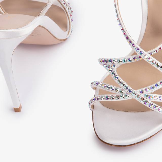 Le Silla Sandalo Raso Bianco Carta E Cristalli