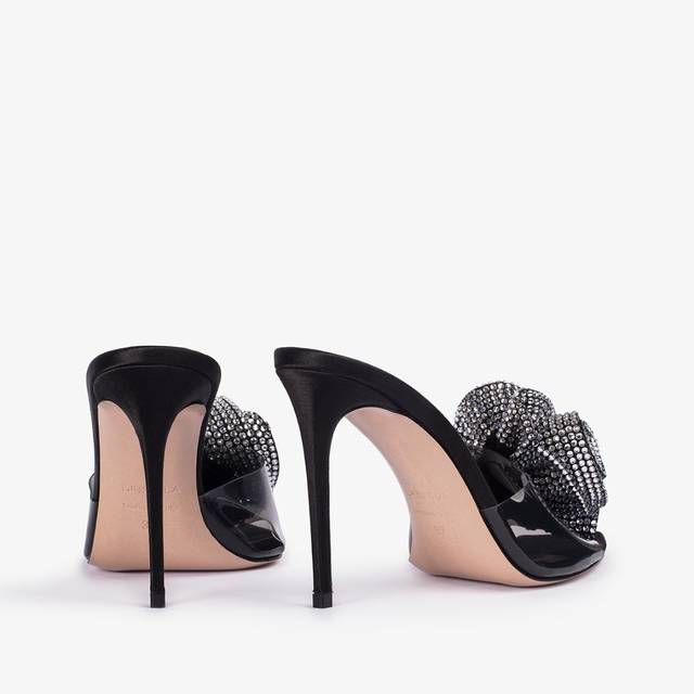 Le Silla Sandalo Raso E Plexy Nero E Cristalli