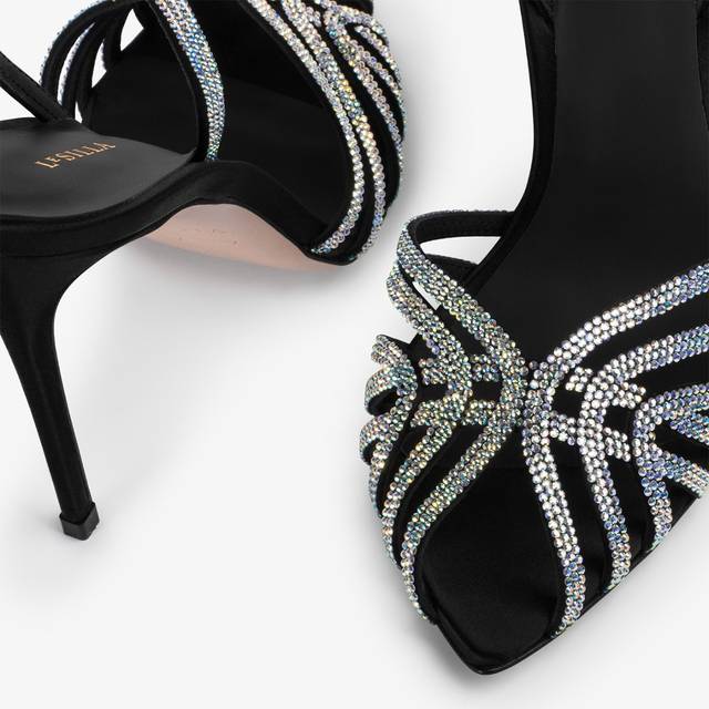 Le Silla Sandalo Raso Nero E Cristalli