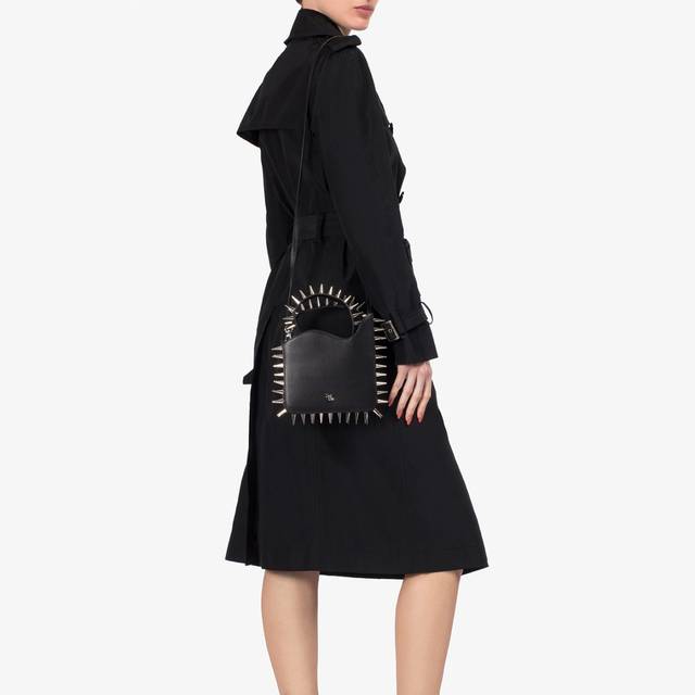 Le Silla Small Bag Pelle Nera Con Borchie Argento