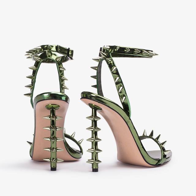 Le Silla Sandalo Metallizzato Verde Pirite Con Borchie