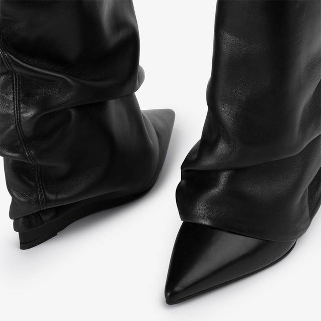 Le Silla Stivale Al Ginocchio D'ispirazione Western Con Risvolto Nappa Nero