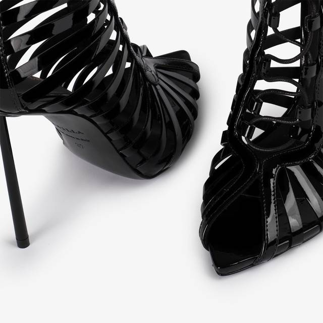 Le Silla Stivaletto Gladiatore Vernice Nero Con Listini