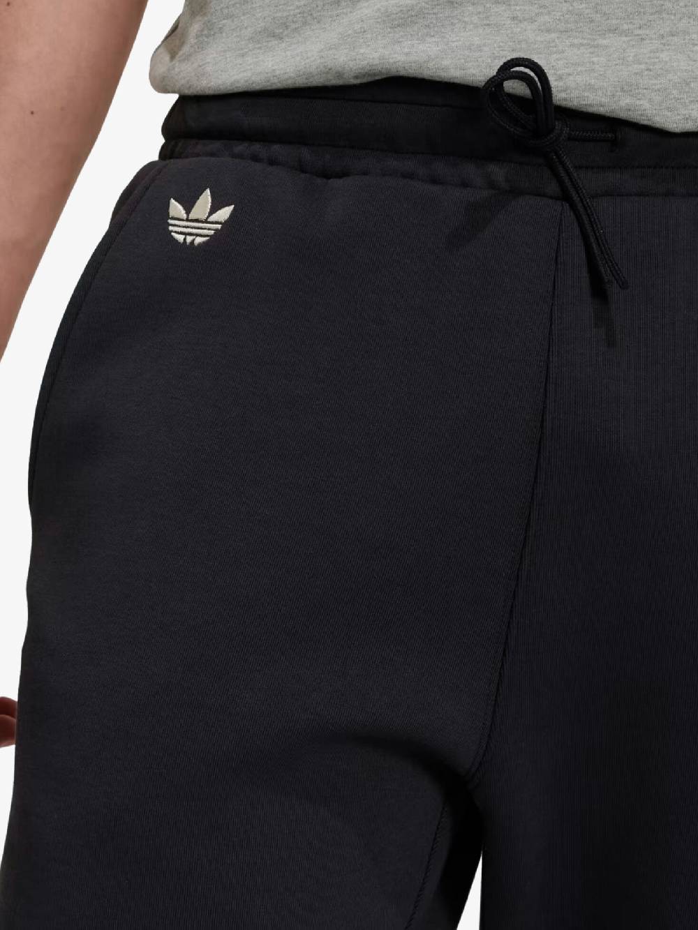 ADIDAS Joggers New C Adicolor Neuclassics HM1861 Uomo Cotone Nero