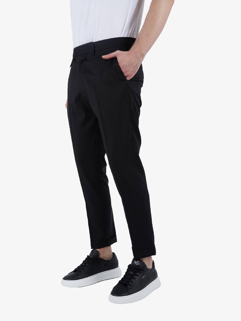 LOW BRAND Pantalone Cooper Uomo In Lana Nero