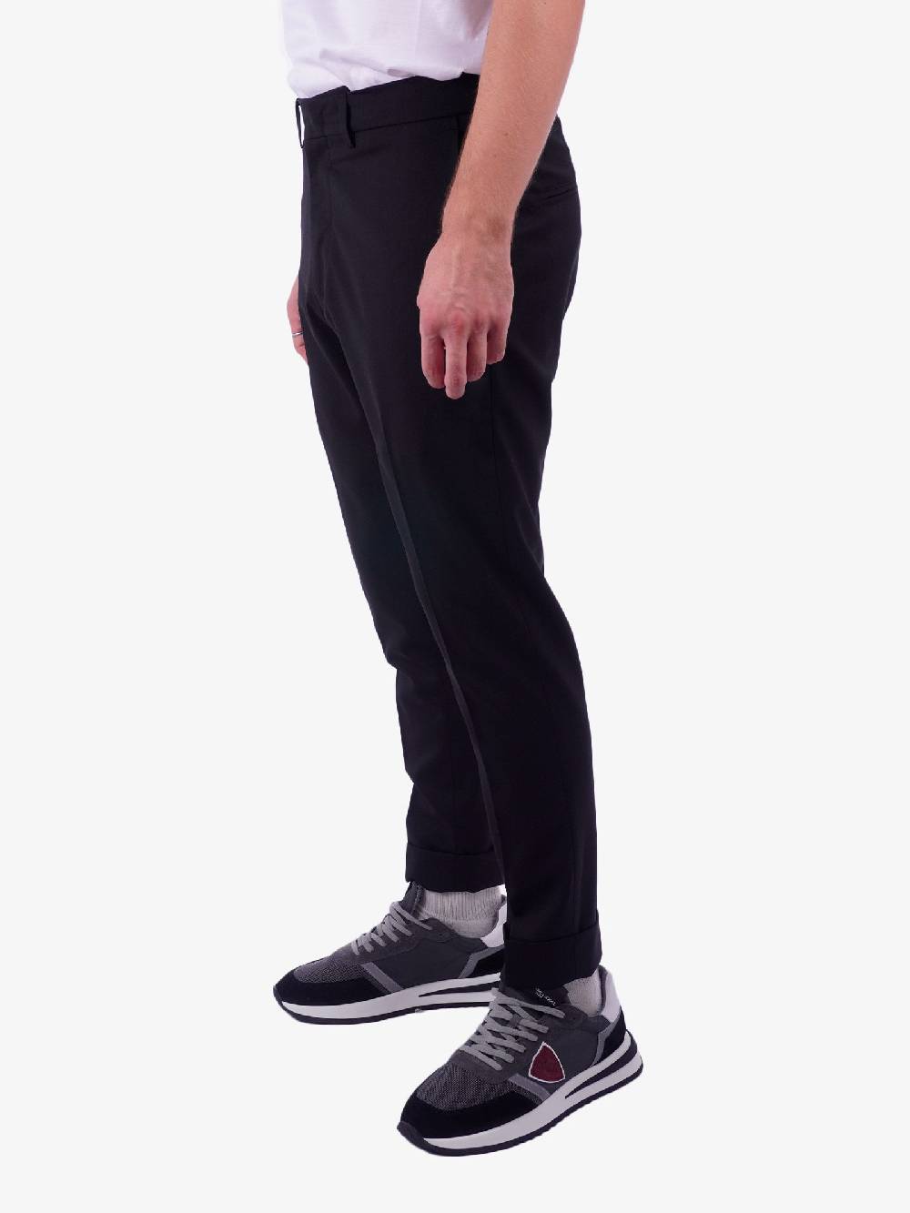 LOW BRAND Pantalone Slim Uomo Nero