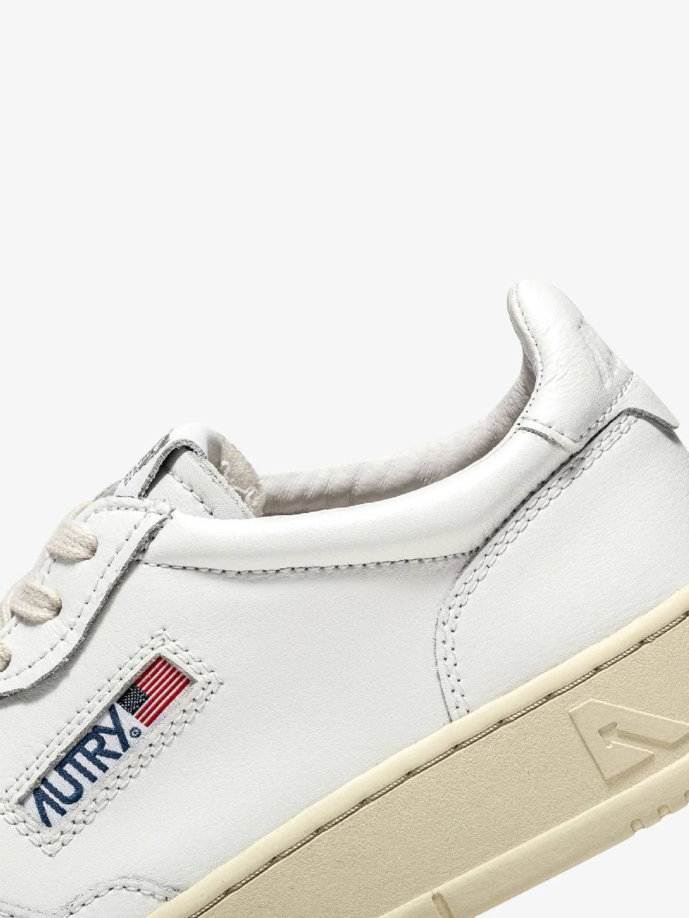 AUTRY Sneakers Medalist Low AULW Donna Pelle Bianco