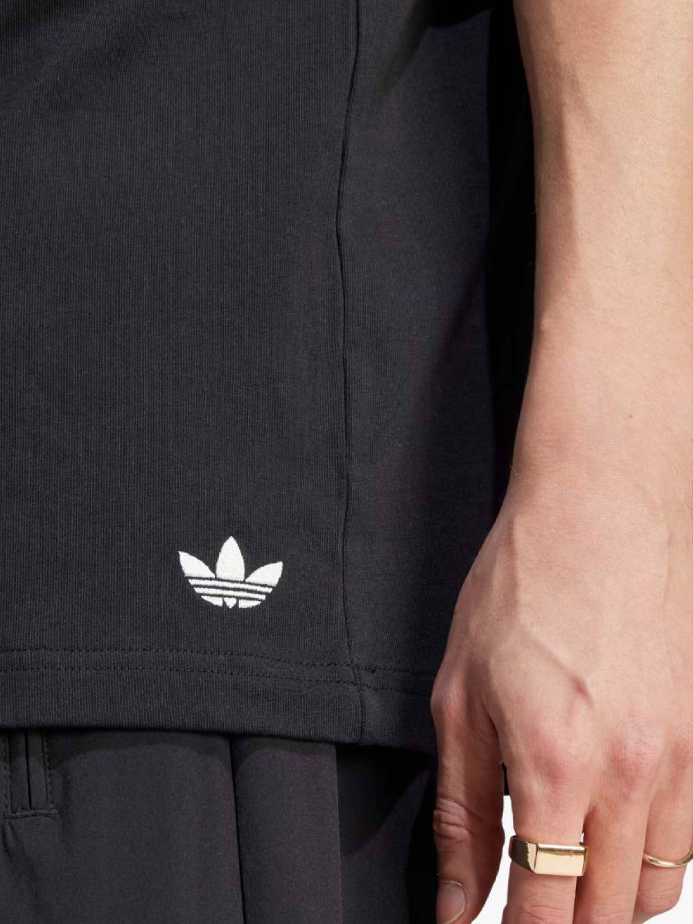 ADIDAS T-Shirt Girocollo Hack Tee HZ0706 Uomo In Cotone Nero