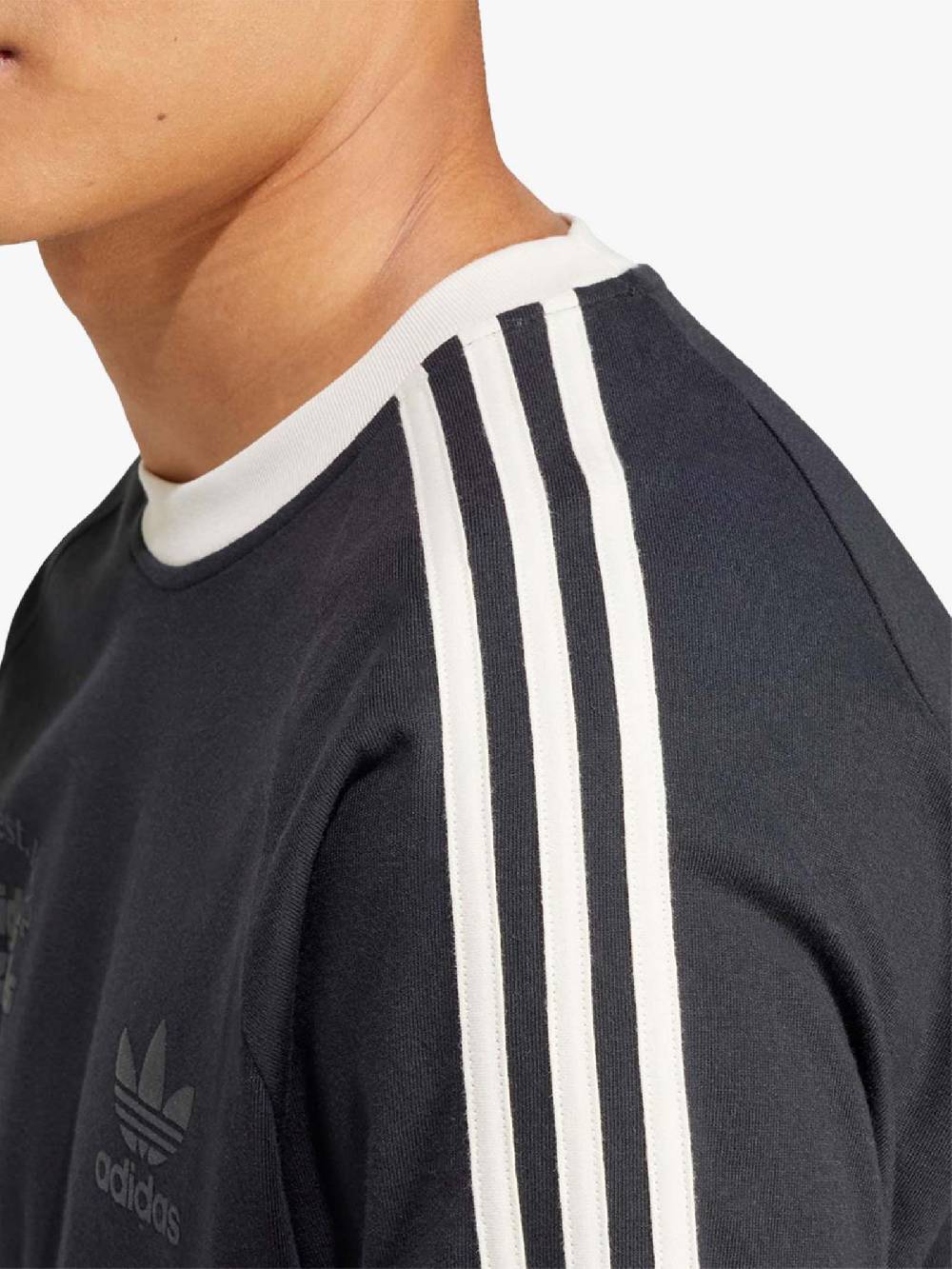 ADIDAS T-shirt Graphic Cali IS1413 Uomo In Cotone Nero/bianco