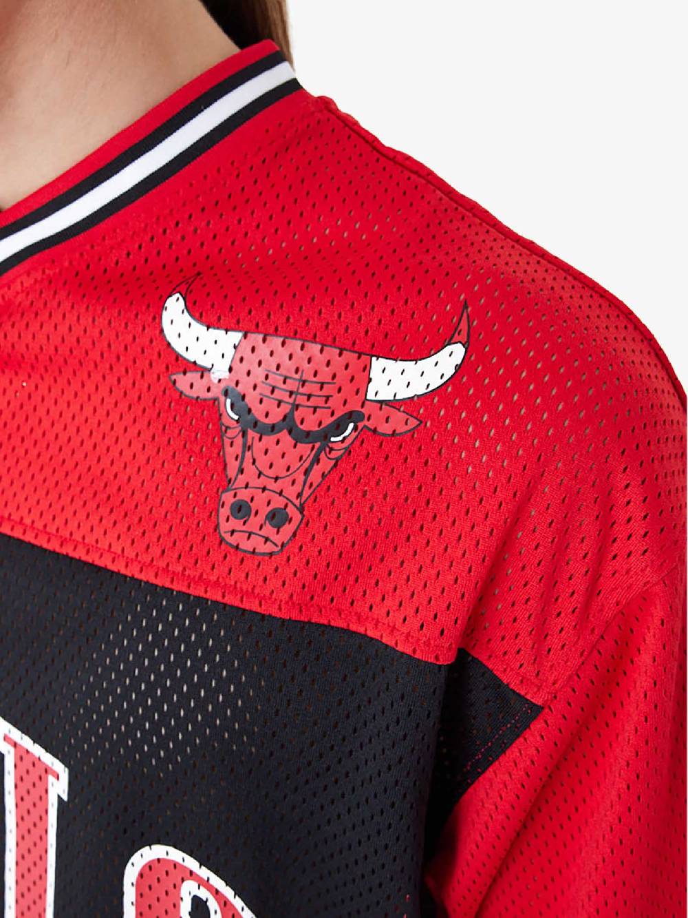 NEW ERA T-shirt Oversize Chicago Bulls NBA Arch Graphic Mesh 60435447 Uomo Rosso