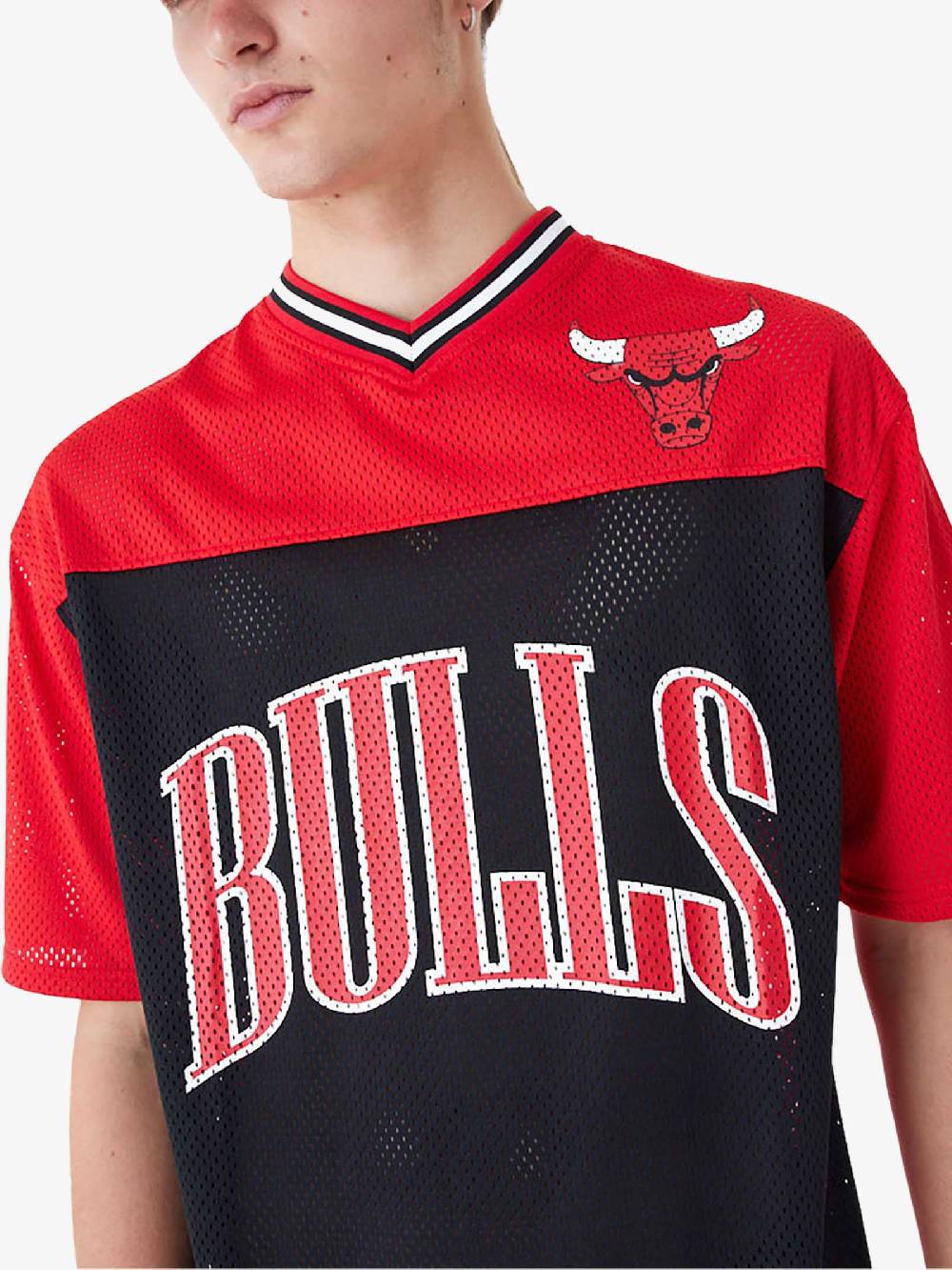 NEW ERA T-shirt Oversize Chicago Bulls NBA Arch Graphic Mesh 60435447 Uomo Rosso