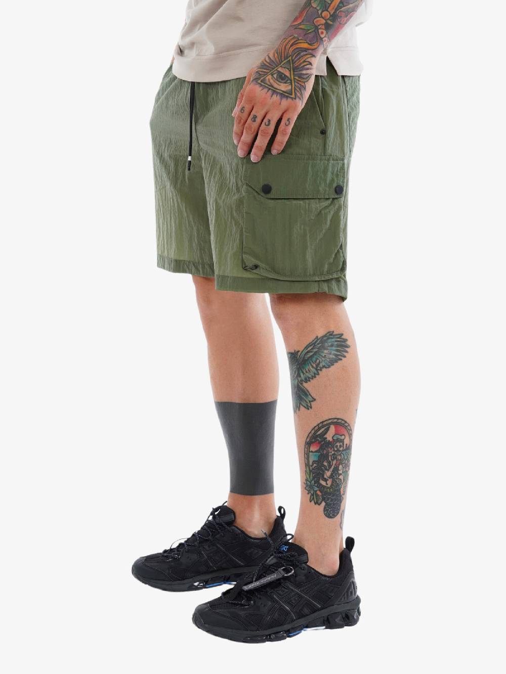 WHITE OVER Bermuda 00400 Uomo Verde