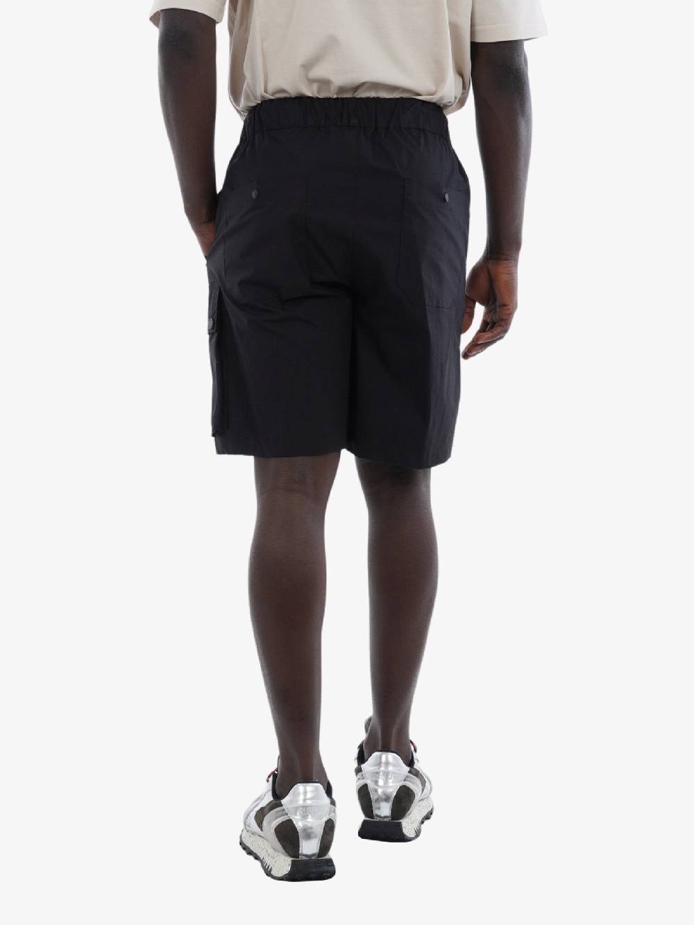 WHITE OVER Bermuda Albany Uomoin Cotone Nero