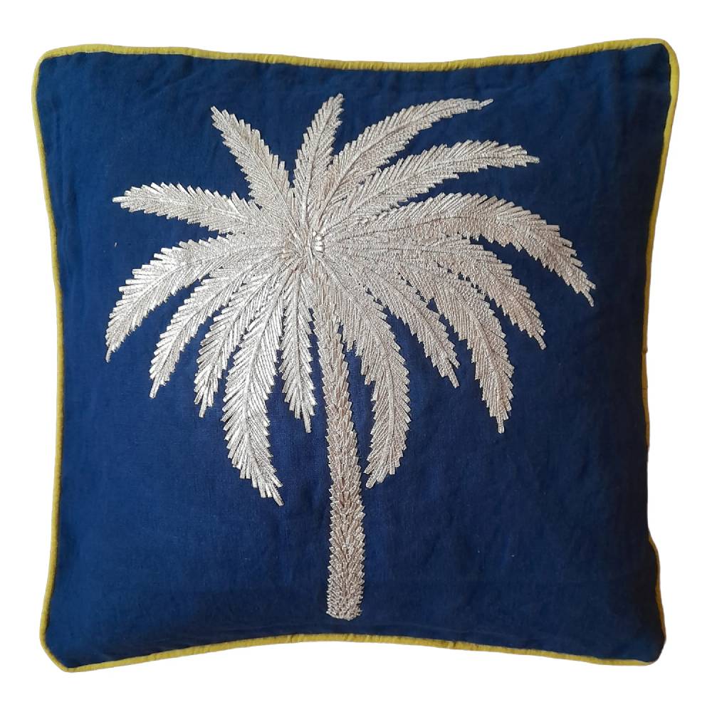 Les Ottomans Hand-embroidered linen cushion EBC11