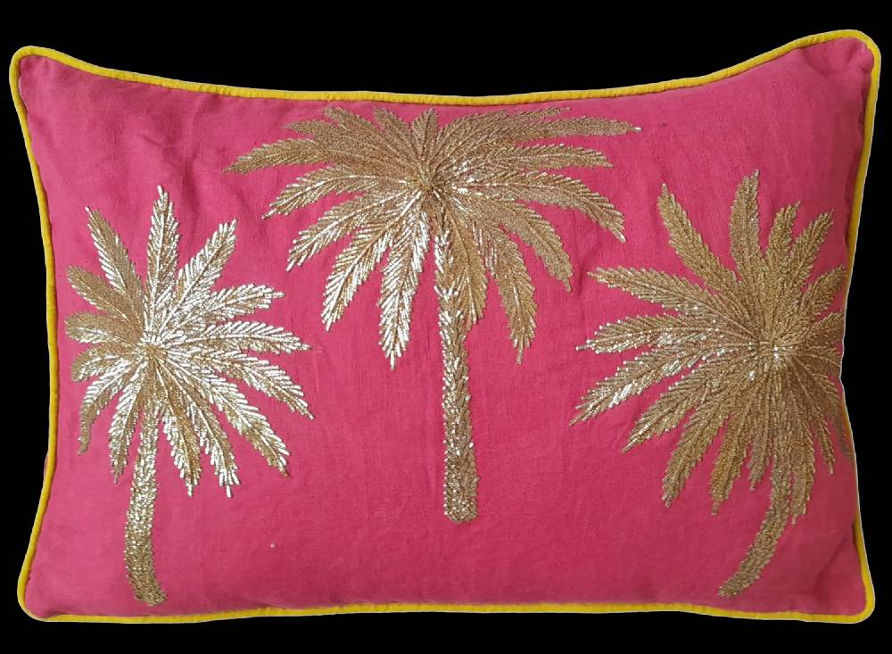 Les Ottomans Hand-embroidered linen cushion EBC13